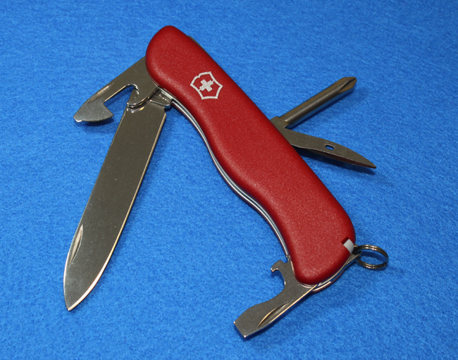 A Victorinox Adventurer 111mm Model no: 0.8953