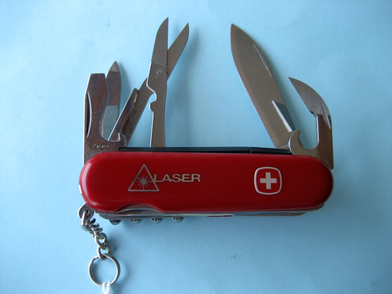 Wenger Laser Pointer with scissors European catalog 1 97 01