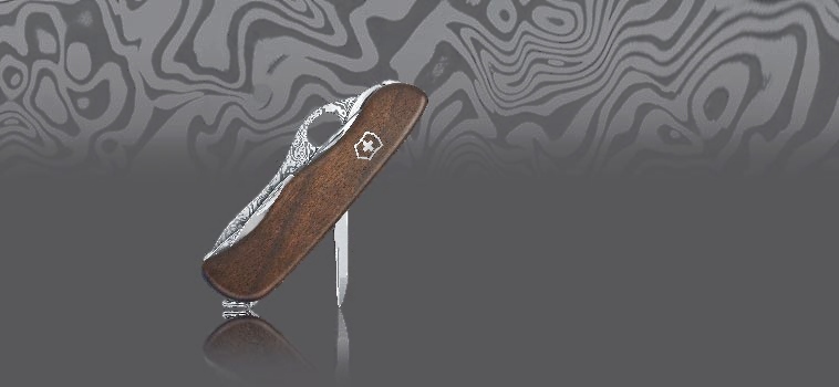 Victorinox Soldier 2012 - Marketing