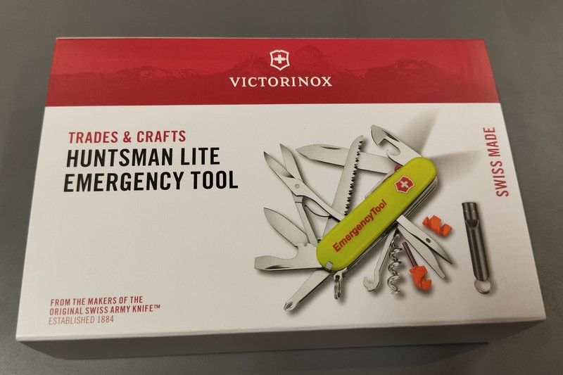 Victorinox Emergency Tool Huntsman Lite 1.7915.E808 Boxed