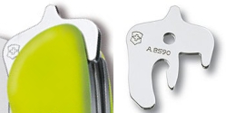 Victorinox online glass breaker